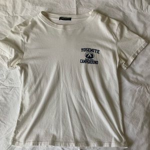 Brandy Melville Yosemite white tee